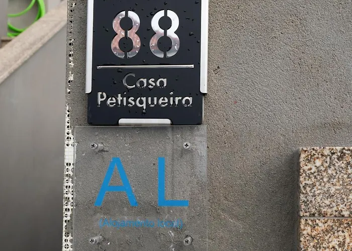 Casa Petisqueira 88-paredes-oporto *